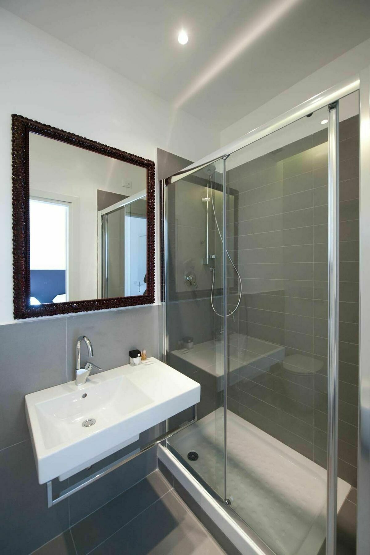 Imperia Suite Rome Exterior photo