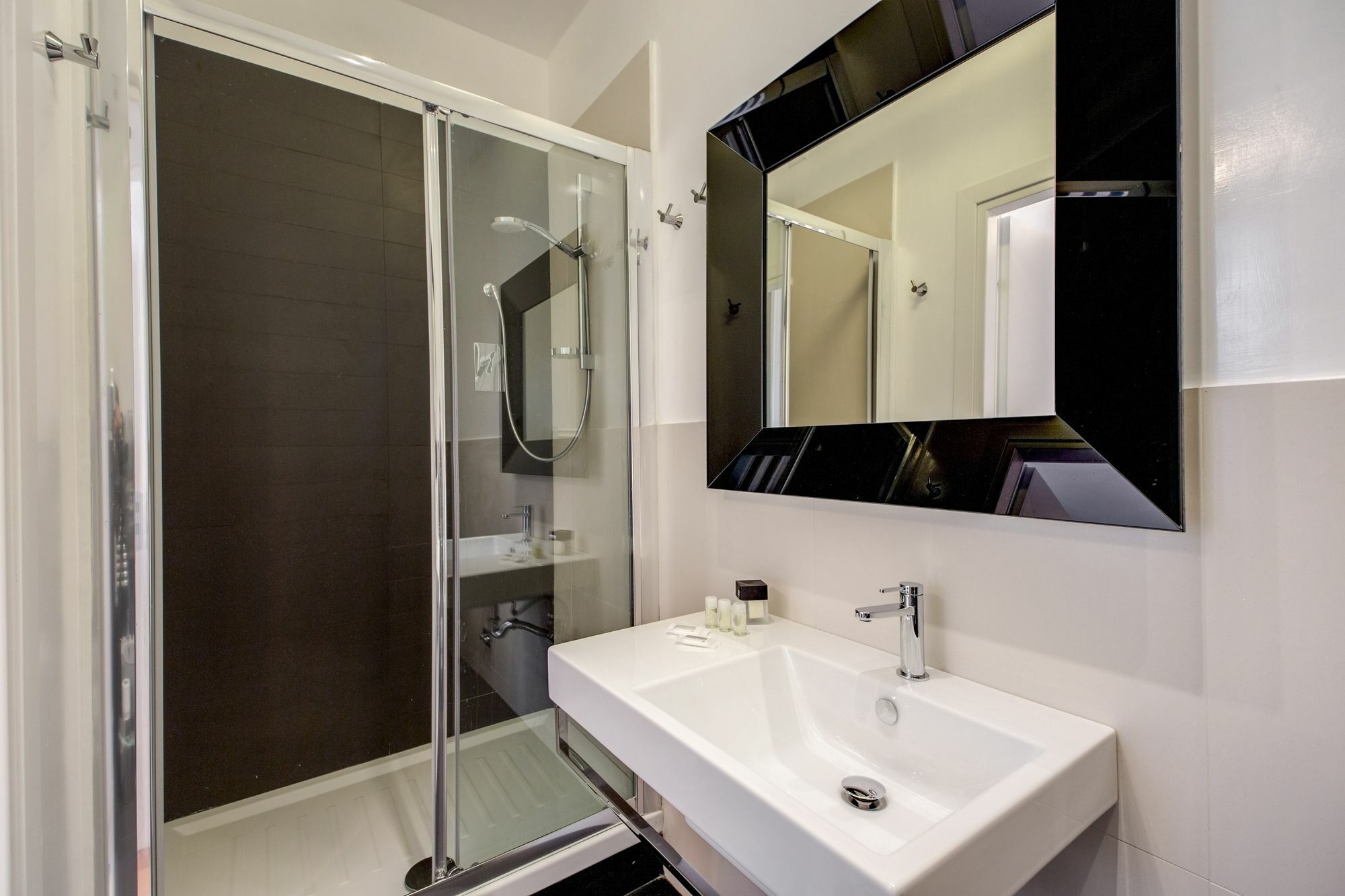 Imperia Suite Rome Exterior photo
